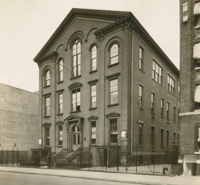 PS 69_Ryerson St south of Myrtle_1930_NYPL