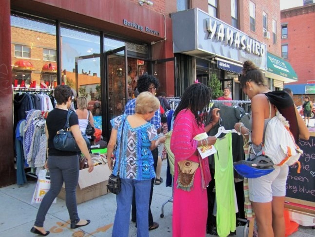 Shopping on Myrtle